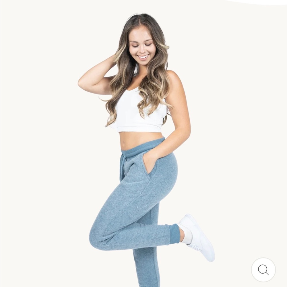 Soft Serve Clothing sz small sustainable jogger sweatpants
